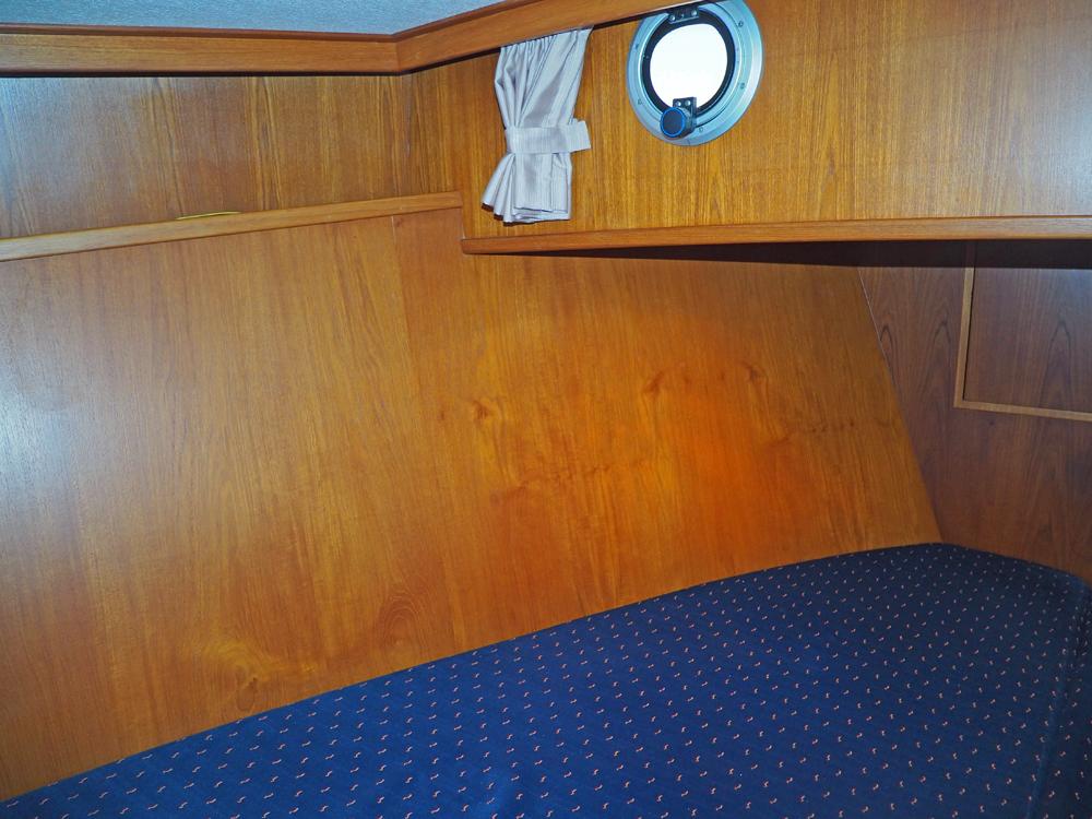 Fore ship, Accommodation